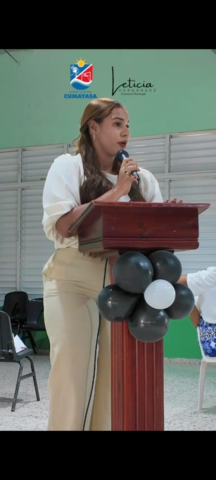 La Directora de Cumayasa Acompaña a Graduandos del Liceo Francisco del Rosario Sánchez, Junio 2025