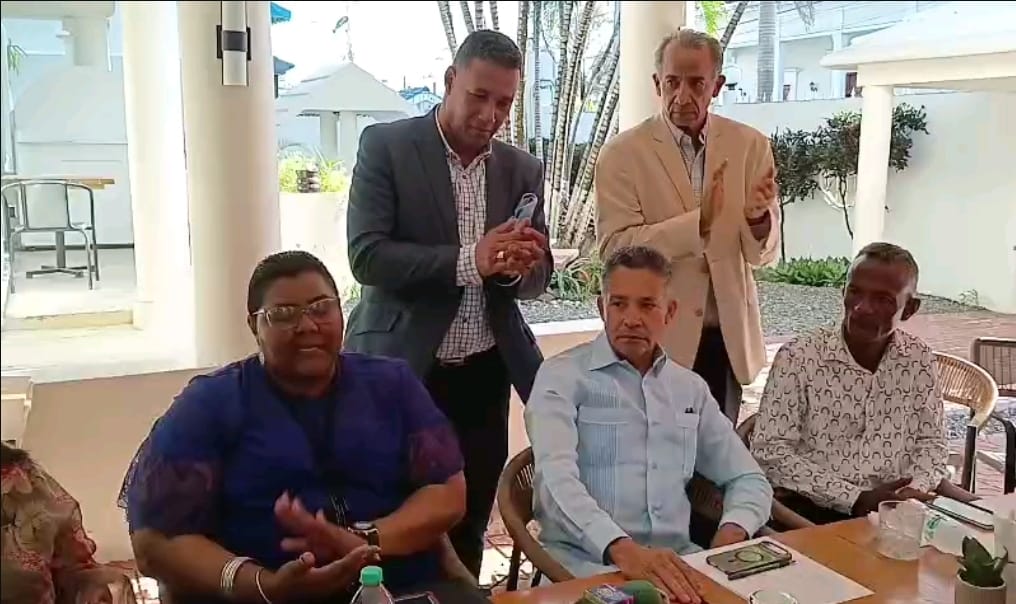 Rudys Fernández desarrolla recorrido político y mediático promoviendo visión del PRM hacia el 2028