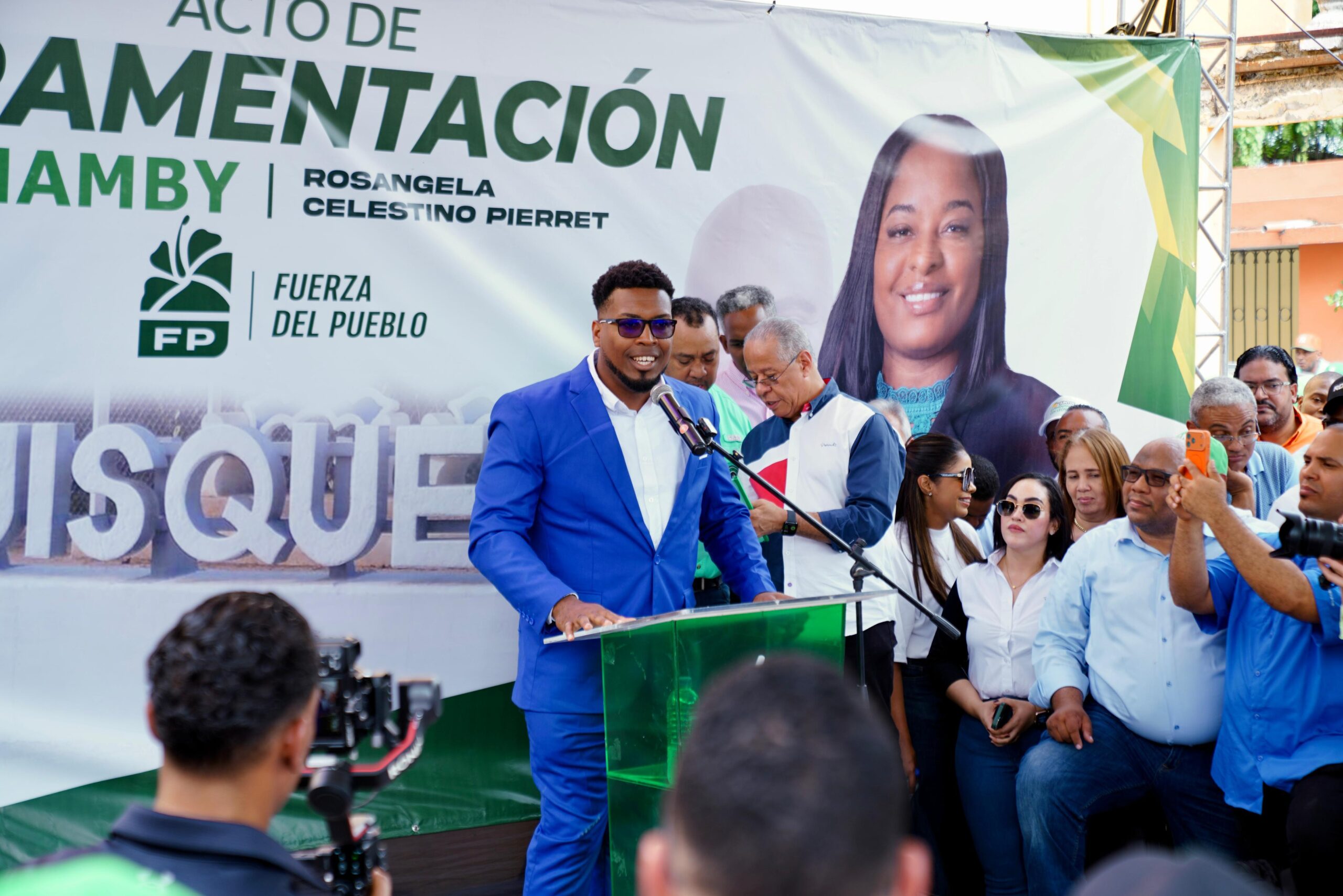 Lic. Julio Adames destaca razones de su ingreso a la Fuerza del Pueblo y envía mensaje a la juventud dominicana